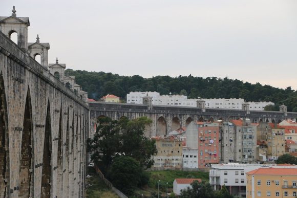 Águas Livres Aqueduct
