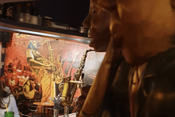listen to jazz in lisbon