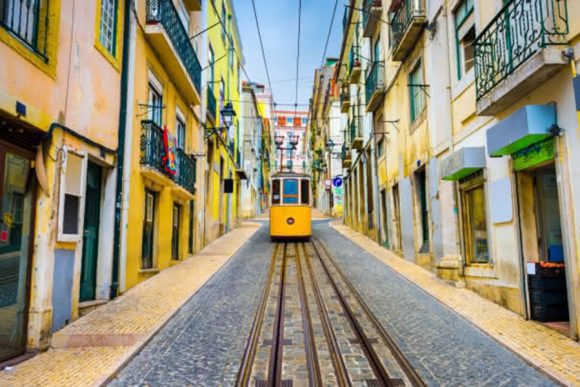 SANDEMAN Lisbon Free Tour